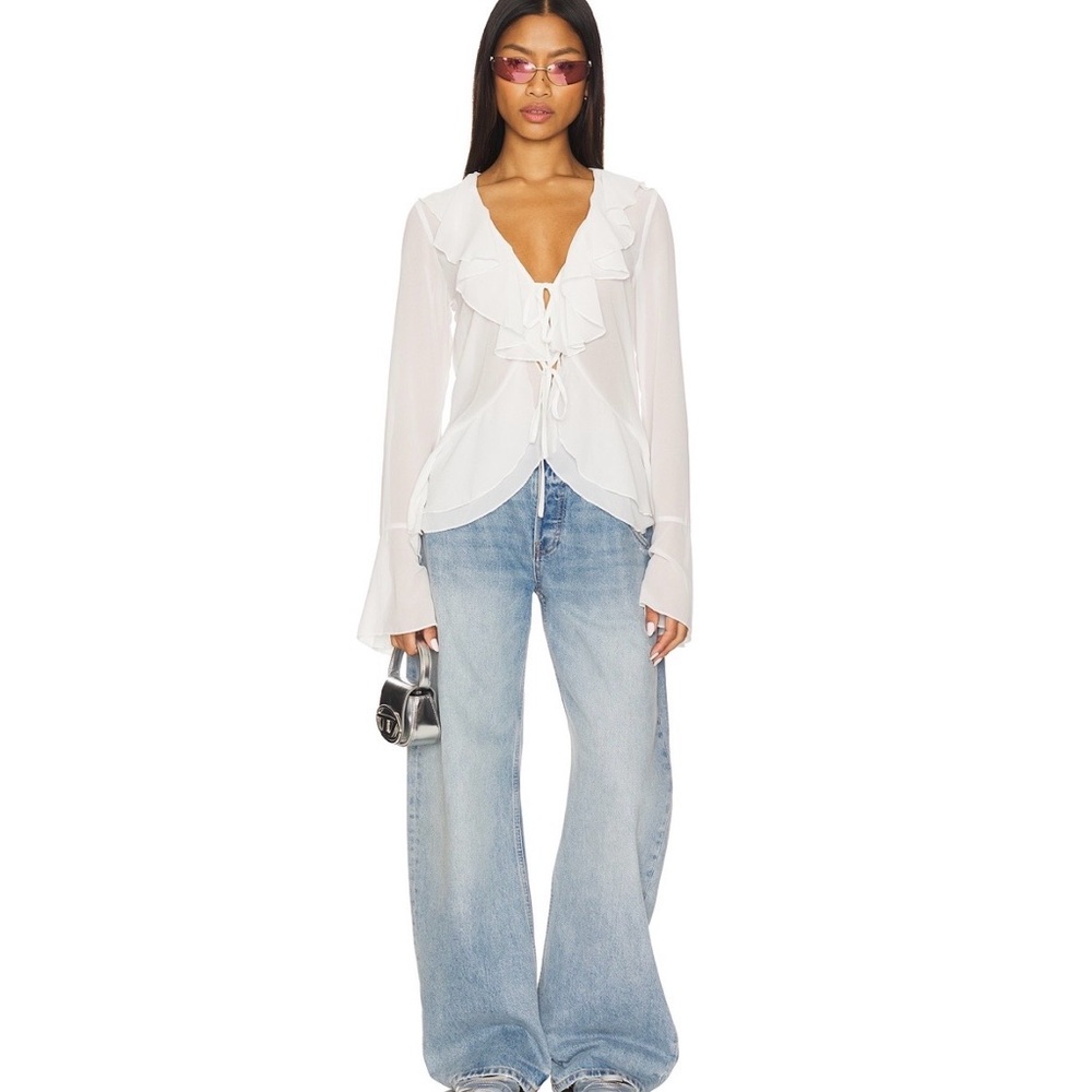 Alisia Top in Ivory